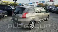 2011 Peugeot 5008