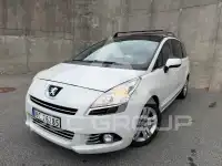 2011 Peugeot 5008