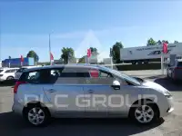 2011 Peugeot 5008