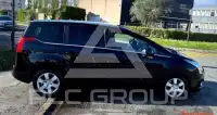 2011 Peugeot 5008