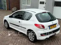 2011 Peugeot 206