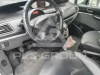 2011 Peugeot 807