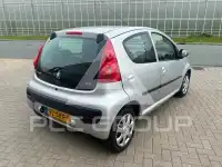 2011 Peugeot 107