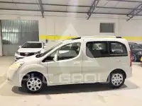2011 Peugeot Partner