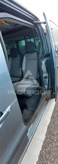 2011 Peugeot Partner