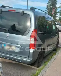 2011 Peugeot Partner