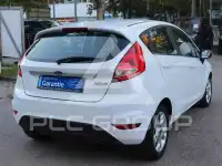 2011 Ford FIESTA