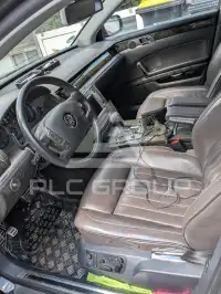 2011 Volkswagen PHAETON