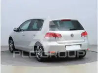 2011 Volkswagen GOLF