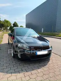 2011 Volkswagen GOLF