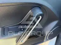 2011 Volkswagen BEETLE