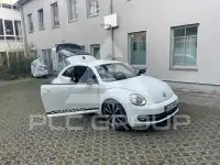 2011 Volkswagen BEETLE