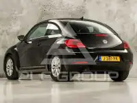 2011 Volkswagen BEETLE