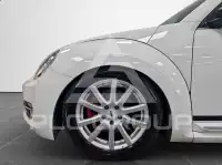 2011 Volkswagen BEETLE