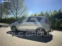 2011 Renault Scenic