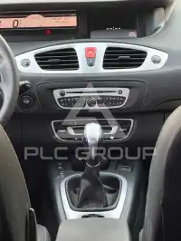 2011 Renault Scenic