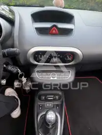 2011 Renault Wind