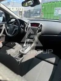 2011 Opel Astra