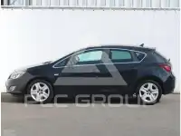2011 Opel Astra
