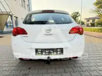 2011 Opel Astra