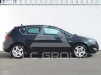 2011 Opel Astra