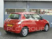 2012 Suzuki SWIFT