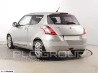 2012 Suzuki SWIFT