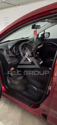 2012 Mazda 5