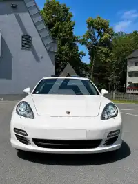2012 Porsche Panamera