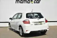 2012 Toyota AURIS
