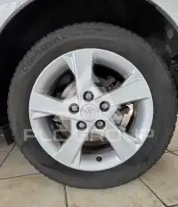 2012 Toyota AURIS