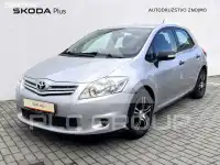 2012 Toyota AURIS