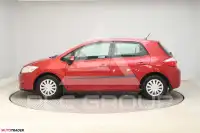 2012 Toyota AURIS