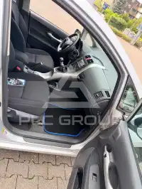 2012 Toyota AURIS