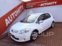 2012 Toyota AURIS