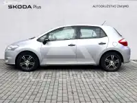 2012 Toyota AURIS