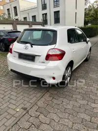 2012 Toyota AURIS