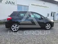2012 Toyota AURIS