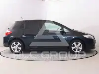 2012 Toyota AURIS