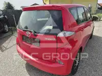 2012 Toyota VERSO