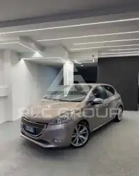 2012 Peugeot 208