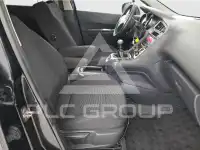 2012 Peugeot 5008