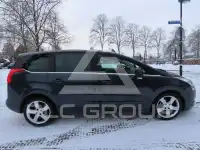 2012 Peugeot 5008