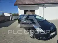 2012 Peugeot 5008