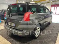 2012 Peugeot 5008