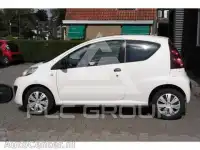 2012 Peugeot 107