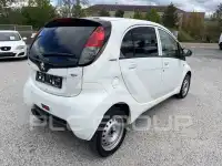 2012 Peugeot iOn