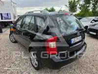 2012 KIA Carens