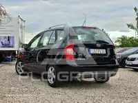 2012 KIA Carens