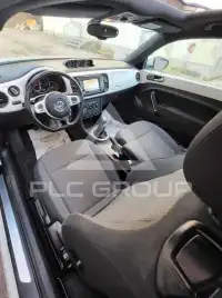 2012 Volkswagen BEETLE